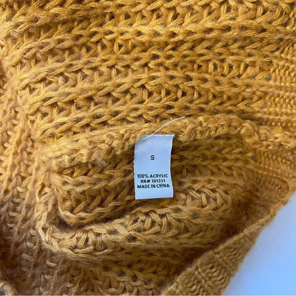 Charlotte Russe Mustard Yellow Button Oversized Knit Cardigan Small Women’s - Picture 9 of 10